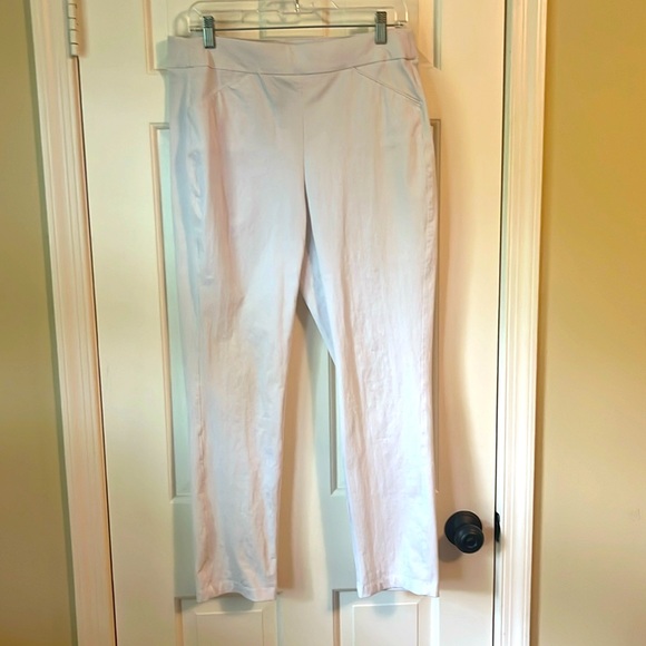 Chico's Travelers Ankle Pant White Size 1 - Picture 3 of 11